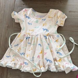 Girls sweet honey dress with tie and snaps